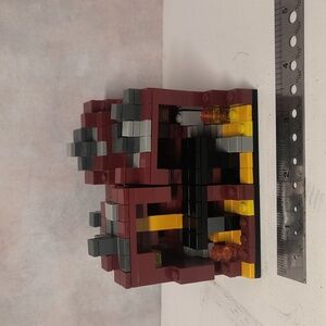 LEGO Minecraft: Micro World: The Forest (21106) - Used No Figures